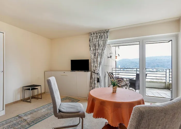 Rheinapartment Dependance 8